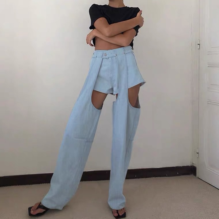 Must Have ! High Waisted Jeans
